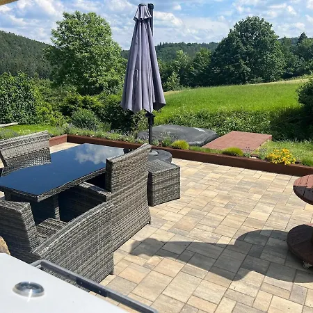 Semesterbostad Miracle *